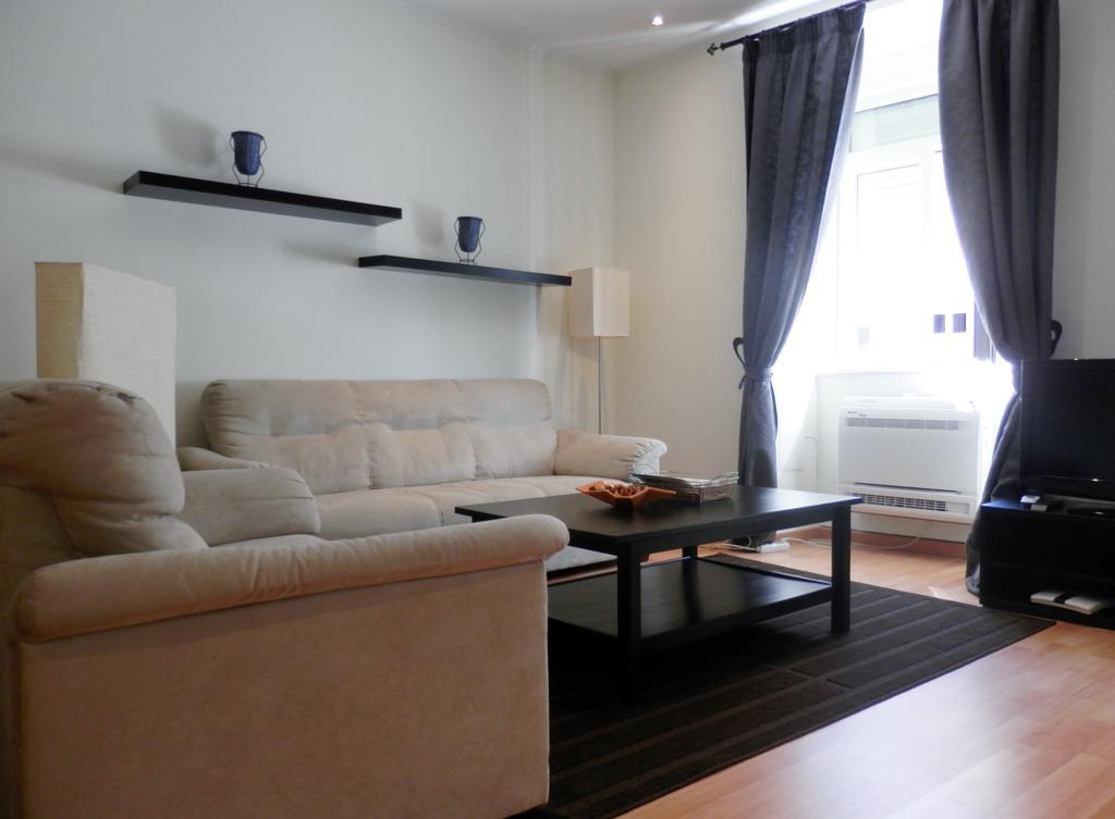 Downtown, Cozy Apartment In ליסבון חדר תמונה